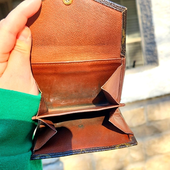 Louis Vuitton Vintage Monogram Double Snap Wallet - Picture 7 of 14